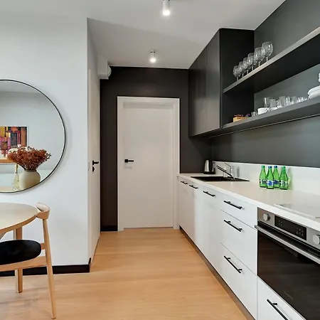 Luxury Aura 40 - 2 By Grand *